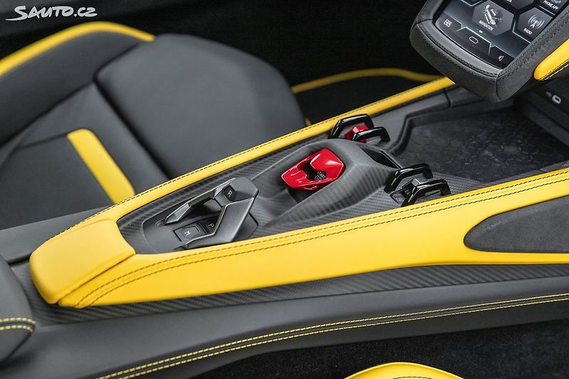 Lamborghini Ostatní (2026) Temerario*MY27*Ihned k odběru - fotka 8 z 21