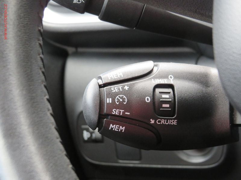 Citroën C3 (2017) 1.2 PT, 2.maj,ČR - fotka 14 z 23
