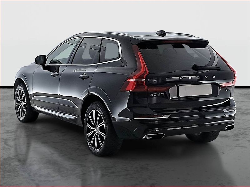 Volvo XC60 (2021) Inscription B4 AWD - fotka 4 z 27