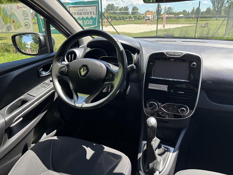 Renault Clio 1.2 54kw Limited - fotka 22 z 25