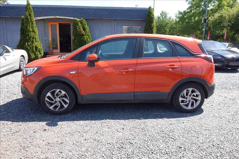 Opel Crossland X 1,2 T 96KW,ČR,SERVIS.KN.,AT. - fotka 3 z 5