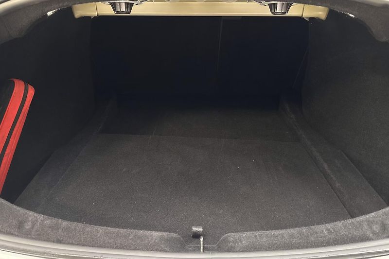 Tesla Model 3 Long Range AWD Highland Tažné - fotka 14 z 16