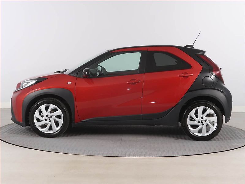 Toyota Aygo (2022) Style 1.0, Serv.kniha - fotka 3 z 18