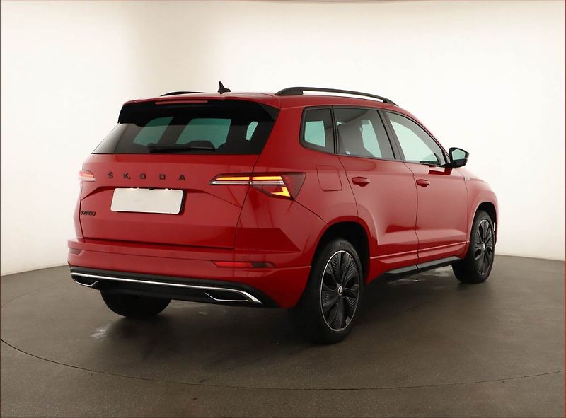 Škoda Karoq (2023) Sportline 1.5 TSI - fotka 5 z 20