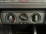 Škoda Fabia 1,0   TSI 70kW,SERVISKA,PŮVOD - náhled 17