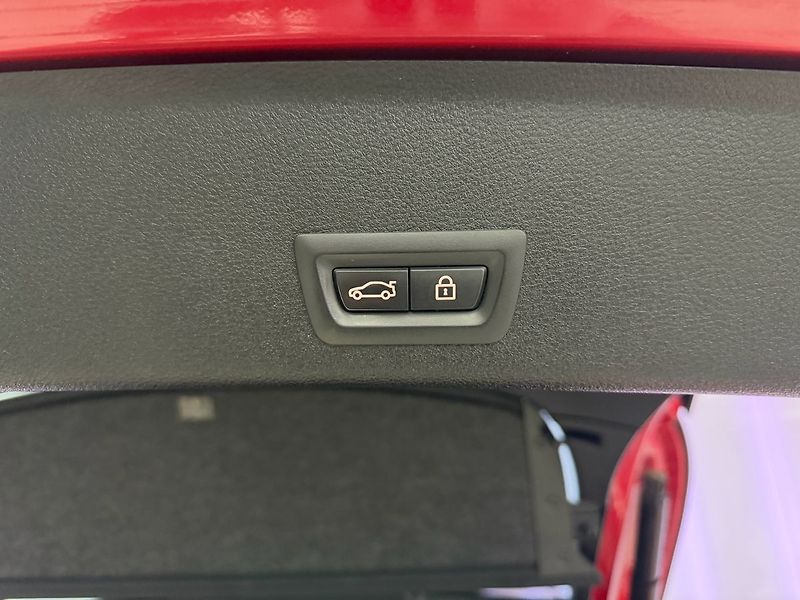 BMW X4 30d xDrive M-SPORT, HUD, KEYLE - fotka 23 z 24