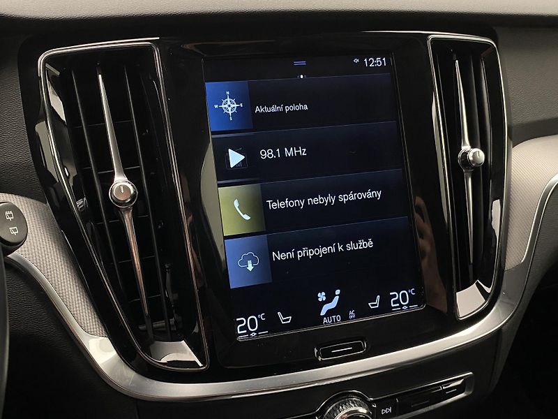 Volvo V60 D4 INSCRIPTION AUT REZERVACE - fotka 8 z 47