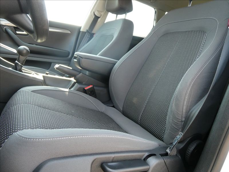 Seat Exeo 1,8 TSi 88kW serviska, 2x kola - fotka 23 z 37