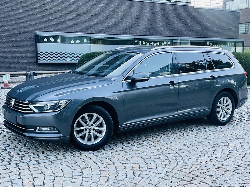 Volkswagen Passat 2.0TDI MANUÁL VÝHŘEV KAMERA - fotka 3 z 47