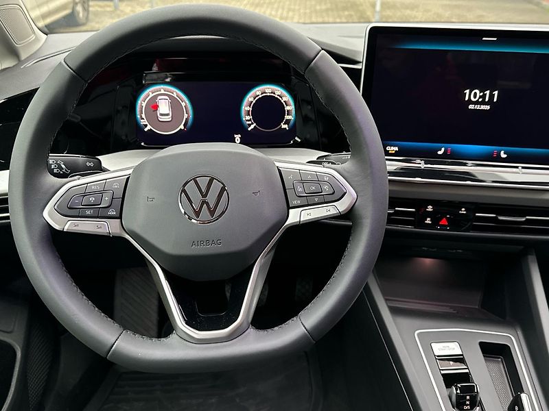 Volkswagen Golf Life 1,5 eTSI 7DSG mHEV - fotka 16 z 29