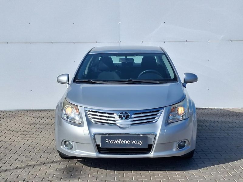 Toyota Avensis 1.8 Valvematic Business Navi - fotka 4 z 23