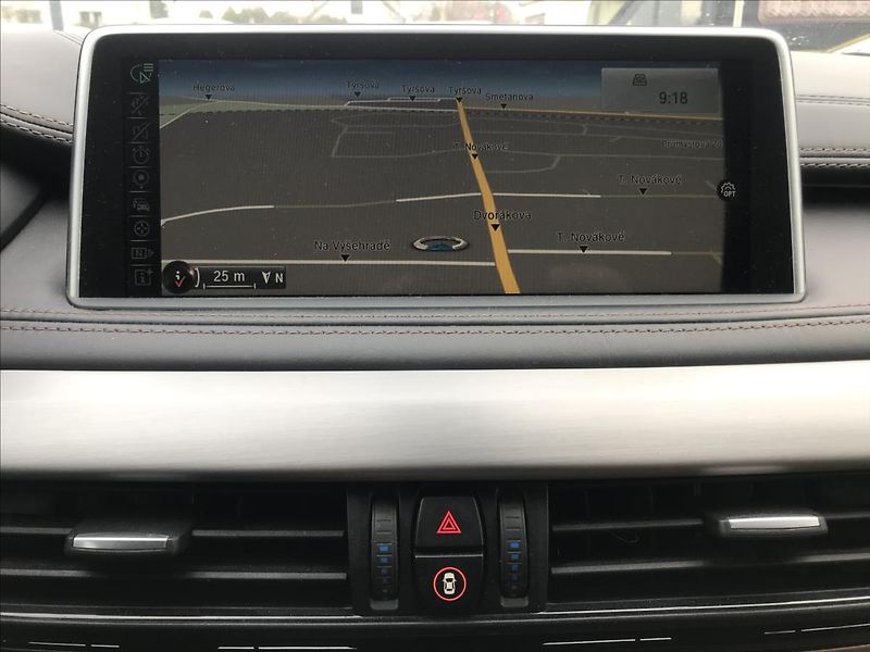 BMW X6 3,0    KV21) xDrive30d - fotka 21 z 22