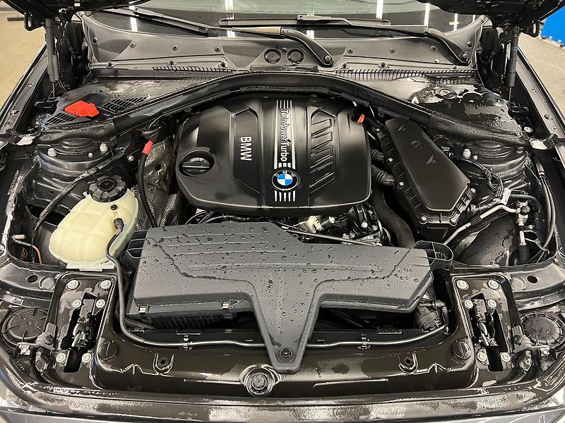 BMW Řada 1 114D SPORT 1.6D 70kW - fotka 15 z 15
