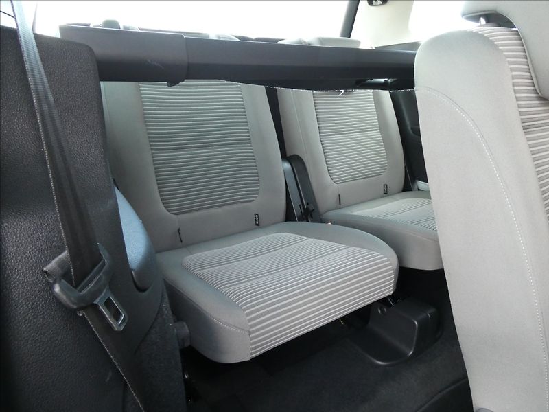 Seat Alhambra 2,0 TDi 103kW 7.míst, serviska - fotka 20 z 39