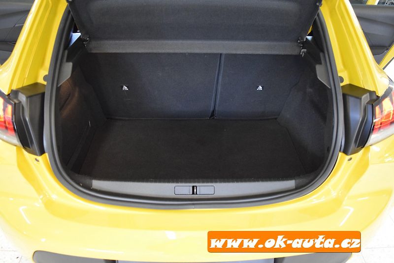 Peugeot 208 1.2 PT 35 000 KM 2023-DPH - fotka 18 z 48