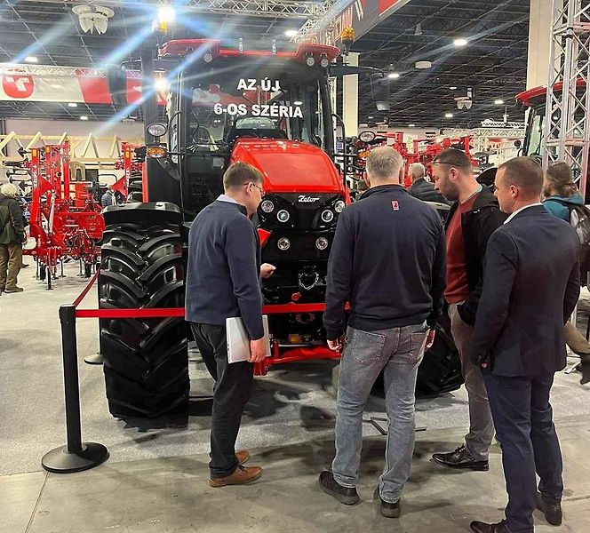 Traktor Zetor Řady 6 je označován za novou vlajkovou loď českého výrobce traktorů.