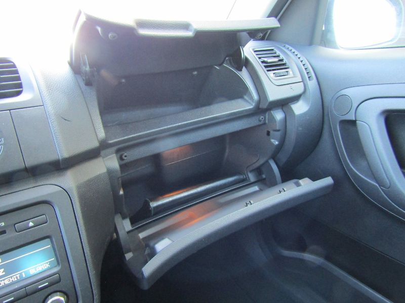 Škoda Roomster (2012) 1.6 TDI 66kW - fotka 34 z 37