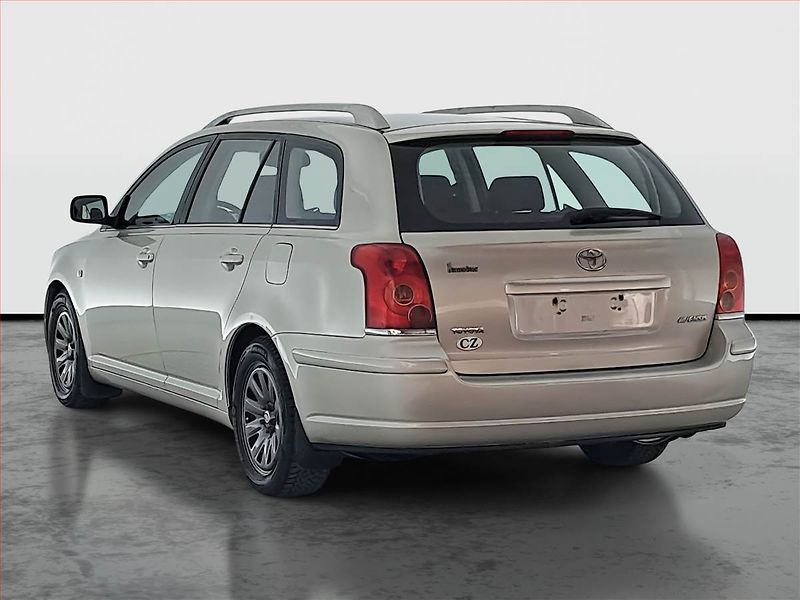 Toyota Avensis (2003) 1.8 VVT-i, po STK, servisované - fotka 4 z 18