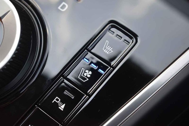 Tři verze nového SUV Kia Niro jsme zkoušeli ve Frankfurtu a okolí