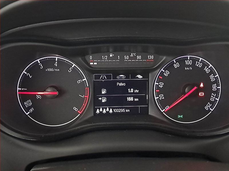 Opel Zafira (2019) 1.6 Turbo, 7 míst, ČR,1.maj - fotka 11 z 16