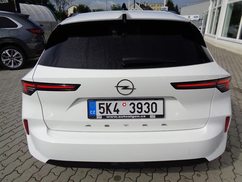 Opel Astra 1,2T SportsTourer,sada Komfort - fotka 4 z 24