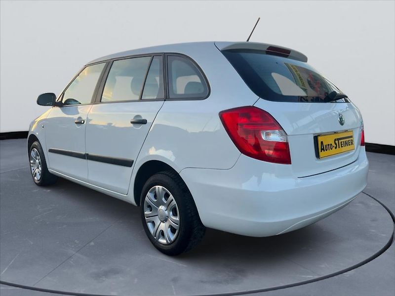 Škoda Fabia 1,6 TDi, Klima - fotka 5 z 17