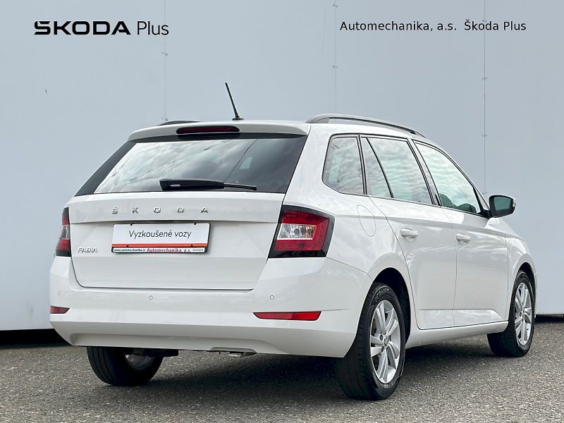 Škoda Fabia (2023) Combi 1.0 TSI / 70kW / AMBITIO - fotka 2 z 31