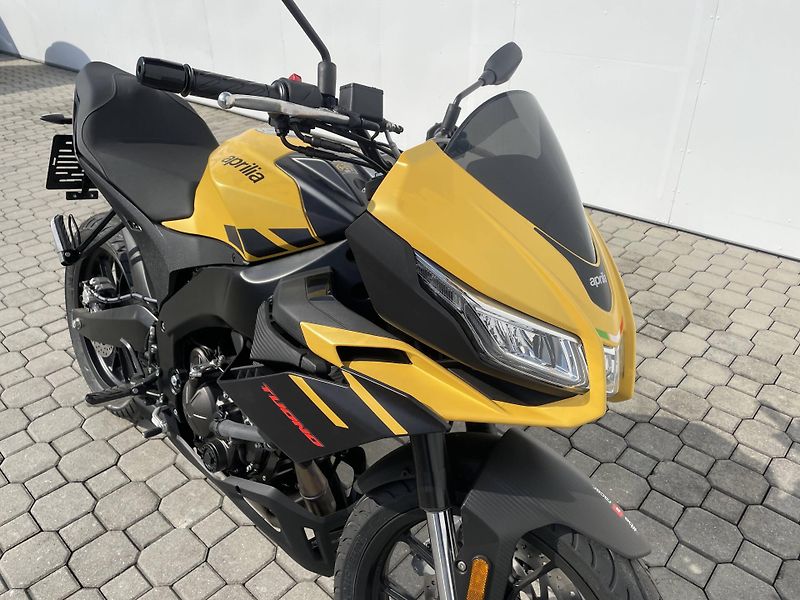 Aprilia (2026) Tuono 125 EU5+ - fotka 4 z 12