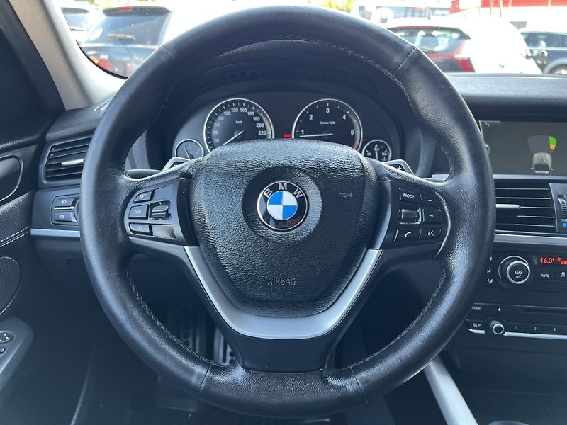 BMW X3 xDrive 20D AUTOMAT TEMPOMAT  - fotka 13 z 37