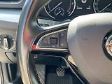 Škoda Superb (2017) Combi 2.0 TDI 4x4 Ambition - náhled 17