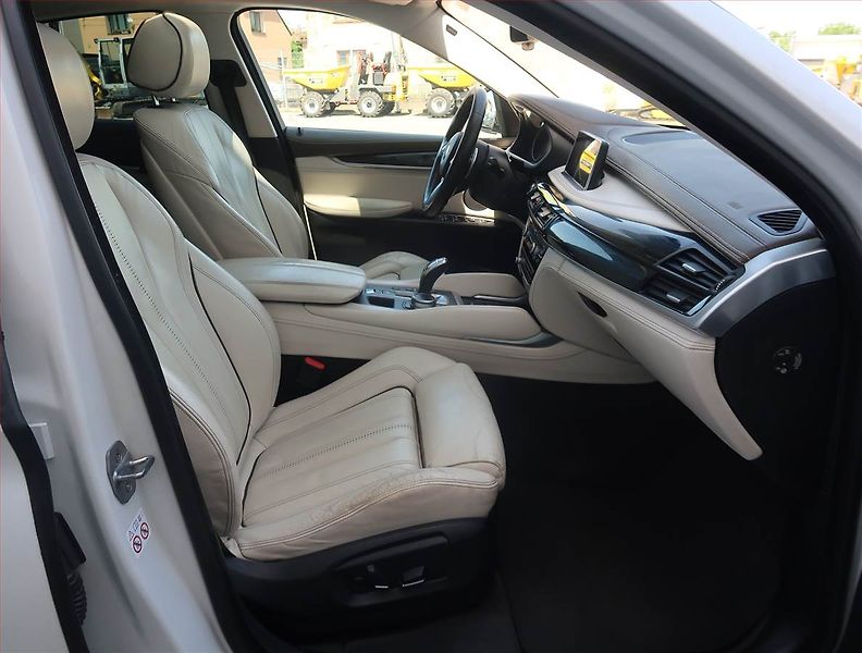BMW X6 (2018) M Paket xDrive40d - fotka 9 z 25