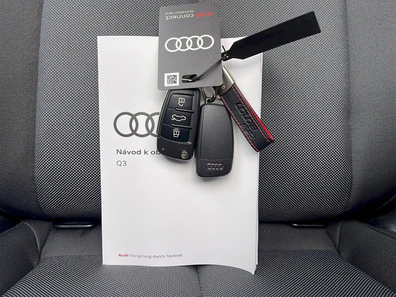 Audi Q3 (2023) 35 TFSI 110 kW S-Line S-tronic - fotka 32 z 33