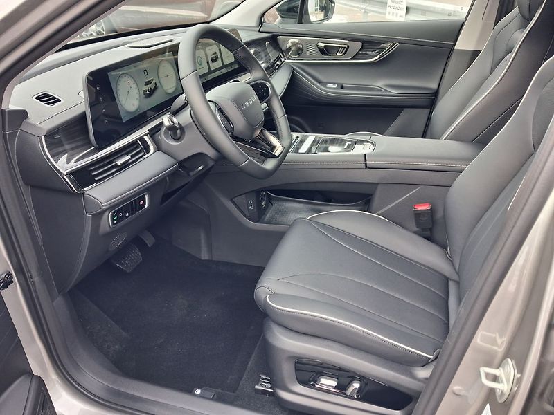 Omoda 5 (2026) Comfort 1.6 tGDI ICE - fotka 8 z 26
