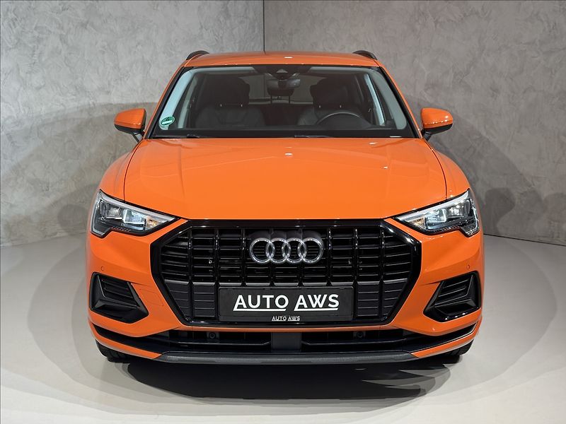 Audi Q3 1,5 TFSi  Advanced Záruka Assi - fotka 2 z 40