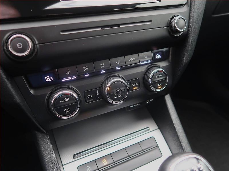 Škoda Octavia (2016) Style 2.0 TDI, Serv.kniha - fotka 20 z 20