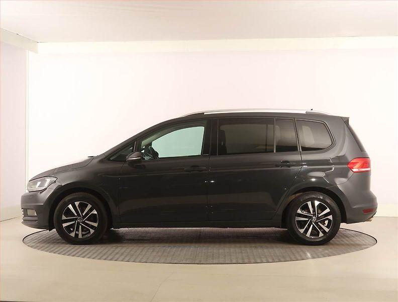 Volkswagen Touran (2020) United 2.0 TDI, Automat - fotka 3 z 22