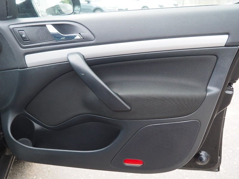 Škoda Octavia (2013) 2.0 TDI, 103 kW - fotka 17 z 40