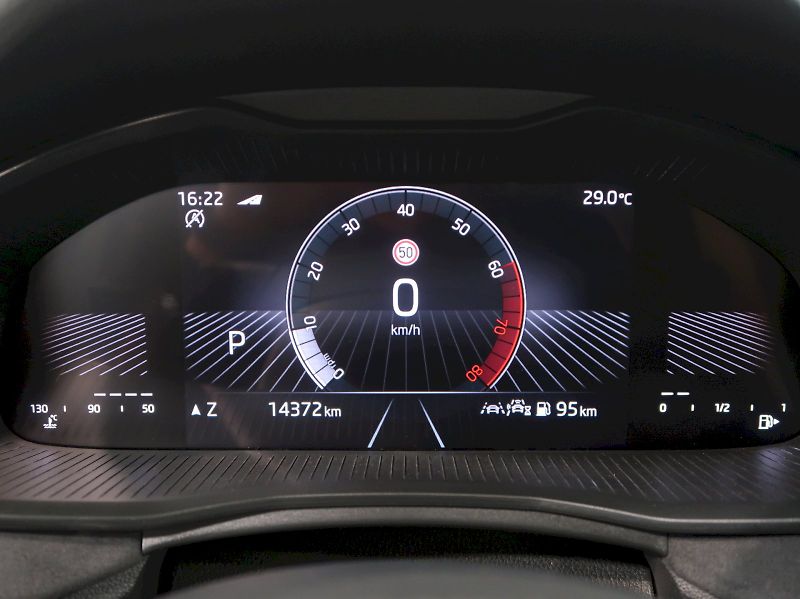 Škoda Kamiq (2025) TOP SELECTION 1.0TSI 85KW DSG - fotka 19 z 40