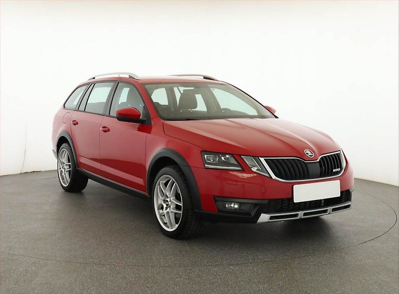 Škoda Octavia (2019) Scout 2.0 TDI, 4X4, Automat - fotografie inzerátu