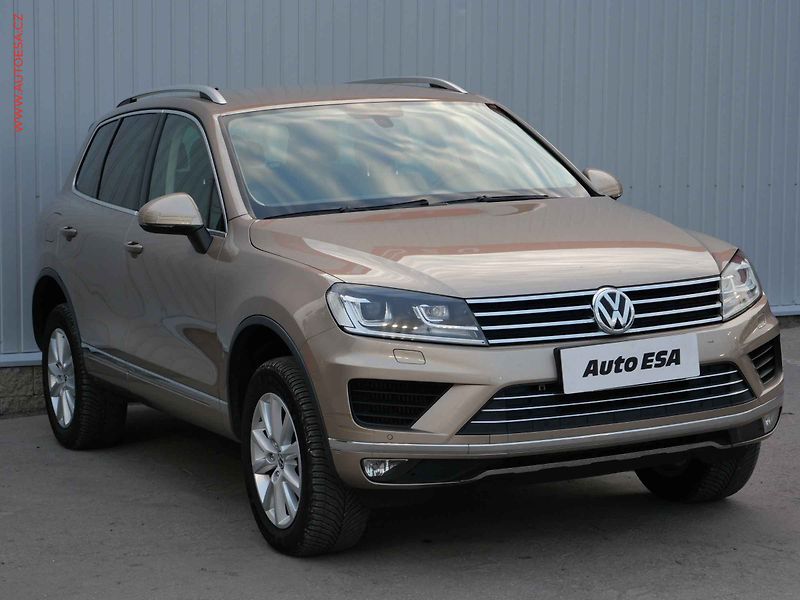 Volkswagen Touareg (2017) 3.0 TDi 4x4, AT, bixen, navi - fotografie inzerátu