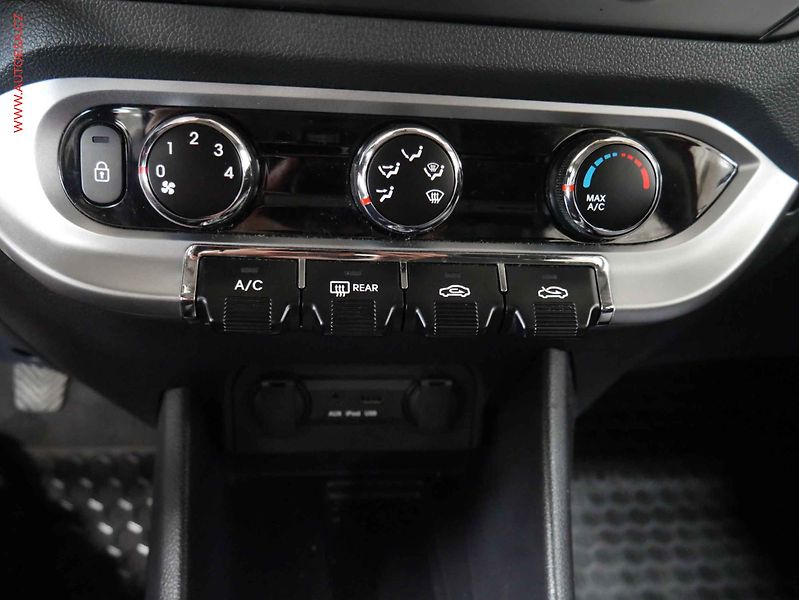 Kia Rio (2013) 1.1 CRDI, 2.maj,ČR, servis - fotka 15 z 16