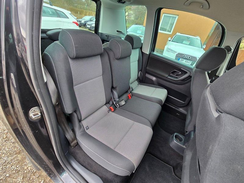 Škoda Roomster (2014) 1.6 TDi 77KW El - fotka 19 z 23