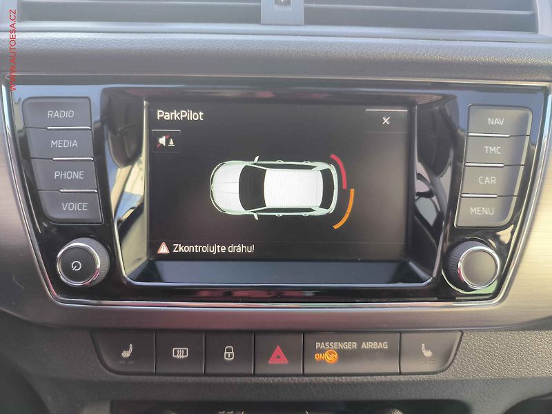 Škoda Fabia (2016) 1.0 MPi, Joy, navi - fotka 14 z 21