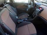 Opel Astra (2014) 1.4 T, Tempomat, Park. senzory - náhled 9