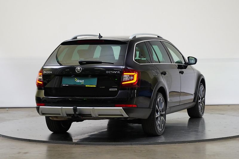 Škoda Octavia - fotka 2 z 27