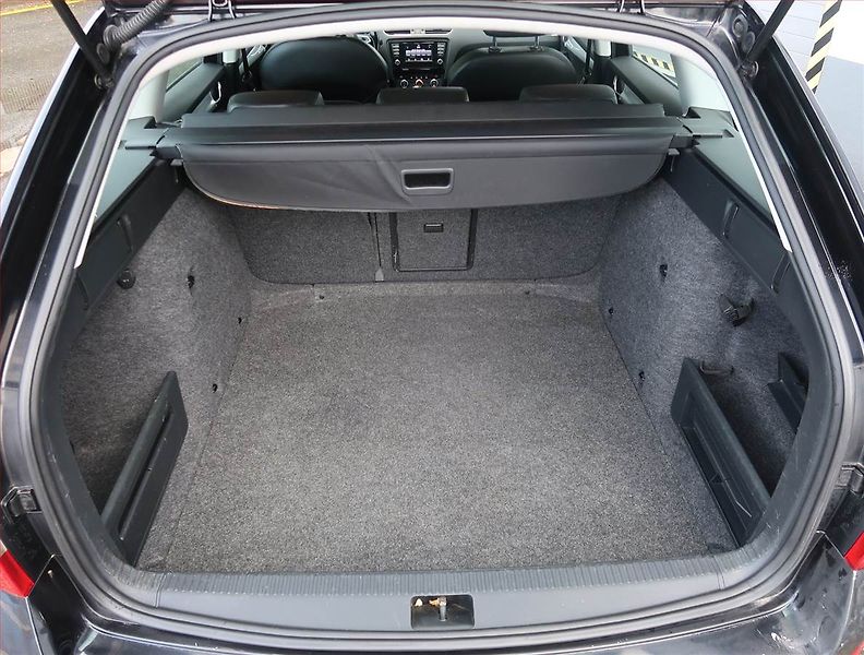 Škoda Octavia (2015) Ambition 2.0 TDI, Automat - fotka 14 z 20