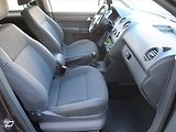Volkswagen Caddy (2015) Maxi 1.6 TDI, 7Míst, SR, 1Maj - náhled 9