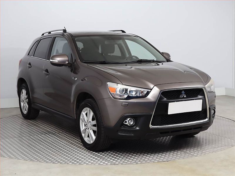 Mitsubishi ASX (2013) 1.8 DI-D MIVEC, 4X4, Tempomat - fotka 1 z 16