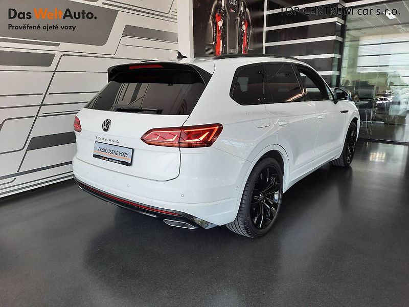 Volkswagen Touareg (2022) R-Line 3.0 TDI (210kW/285k) Ti - fotka 2 z 25