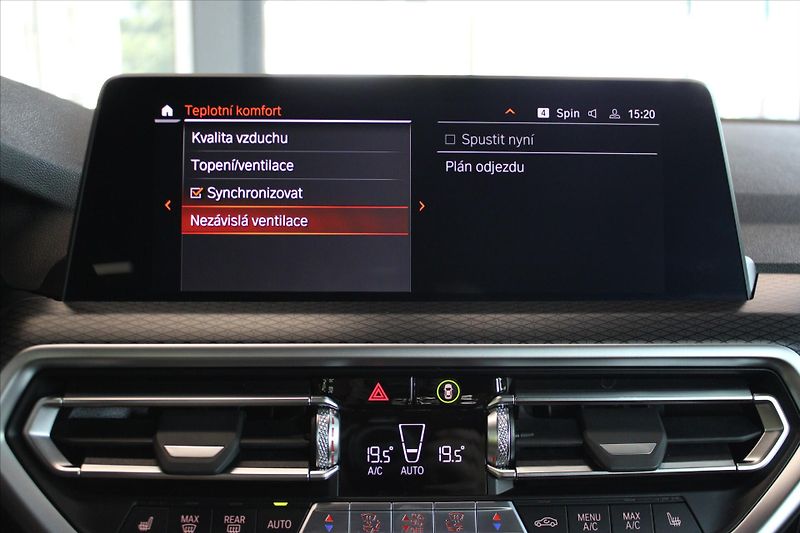 BMW X4 xDrive20d M Sport adLED / Tažn - fotka 14 z 20